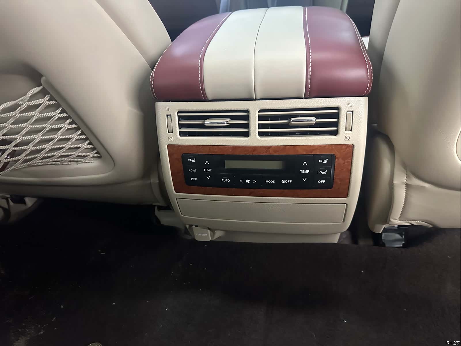 Toyota Land Cruiser, 2013 10