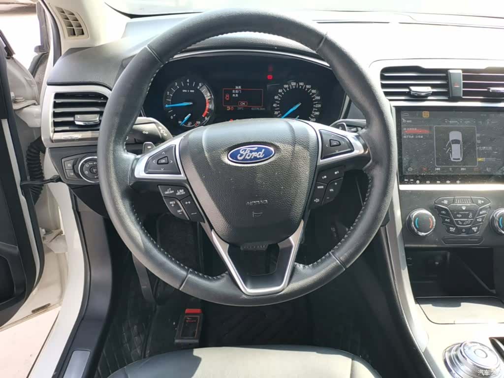 Ford Mondeo, 2018 11