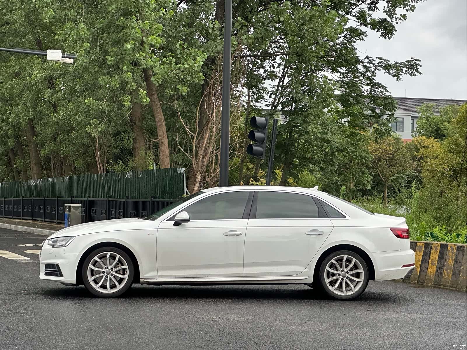 Audi A4L, 2018 4