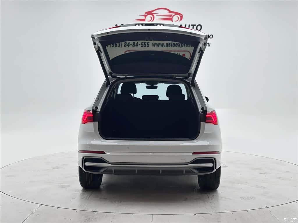 Audi Q3, 2023 все фото