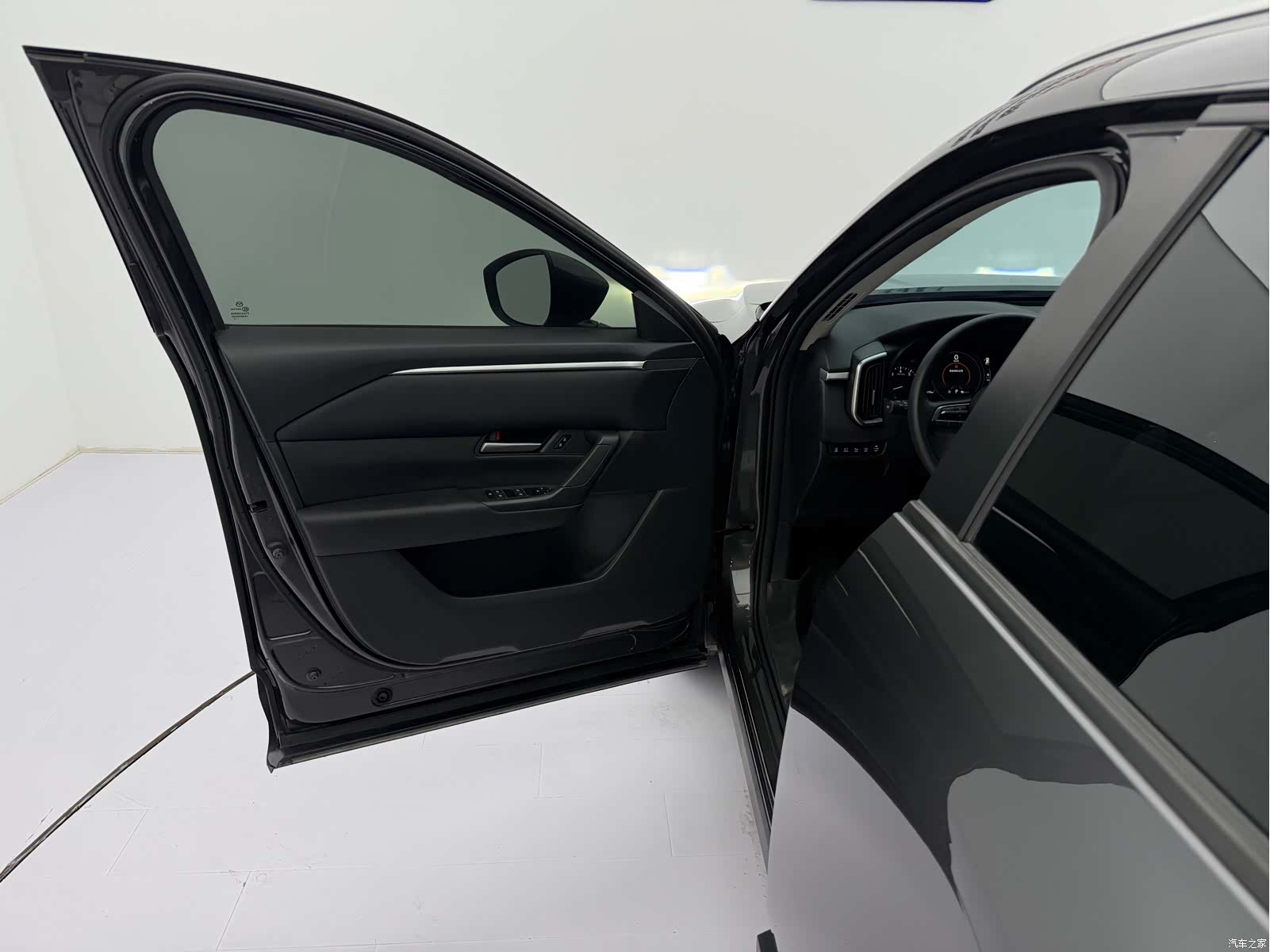Mazda CX-50, 2023 21