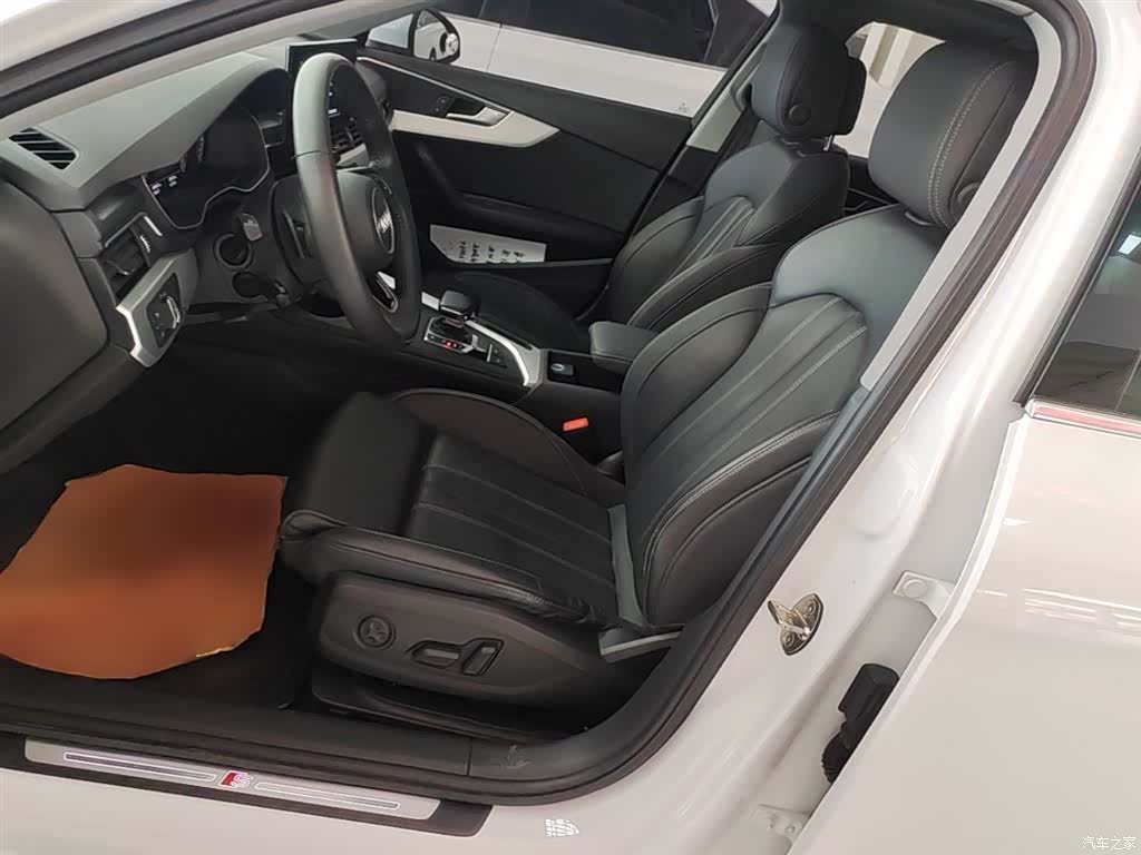 Audi A4L, 2021 15