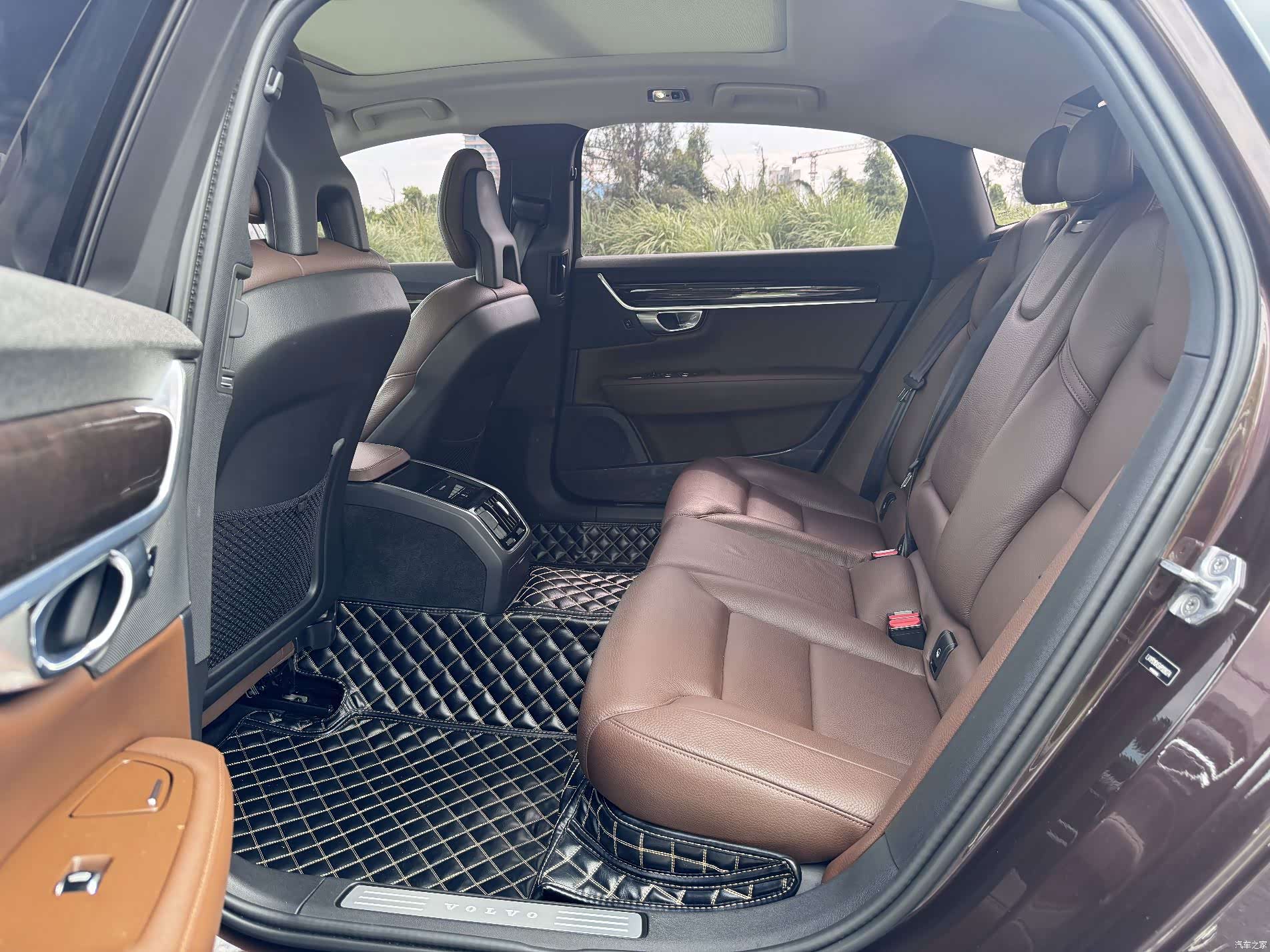 Volvo S90, 2017 9