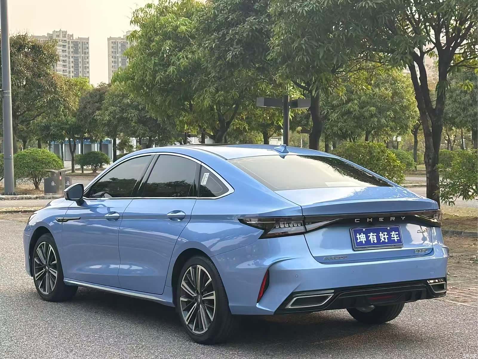 Chery Arrizo 8, 2023 все фото