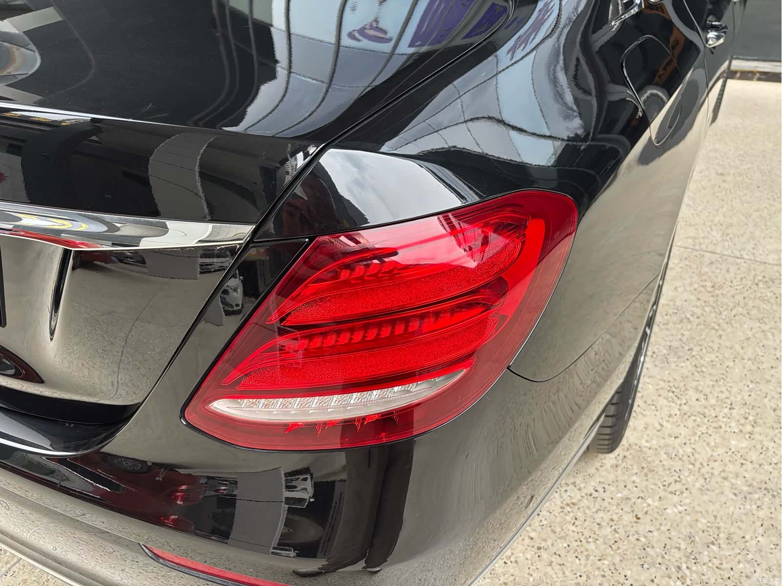 Mercedes-Benz E-Class, 2018 36