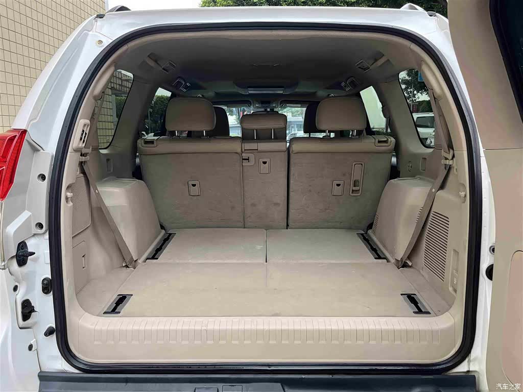 Toyota Prado, 2011 15
