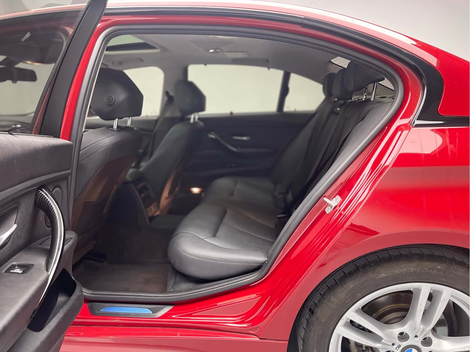 BMW 3 Series, 2018 9