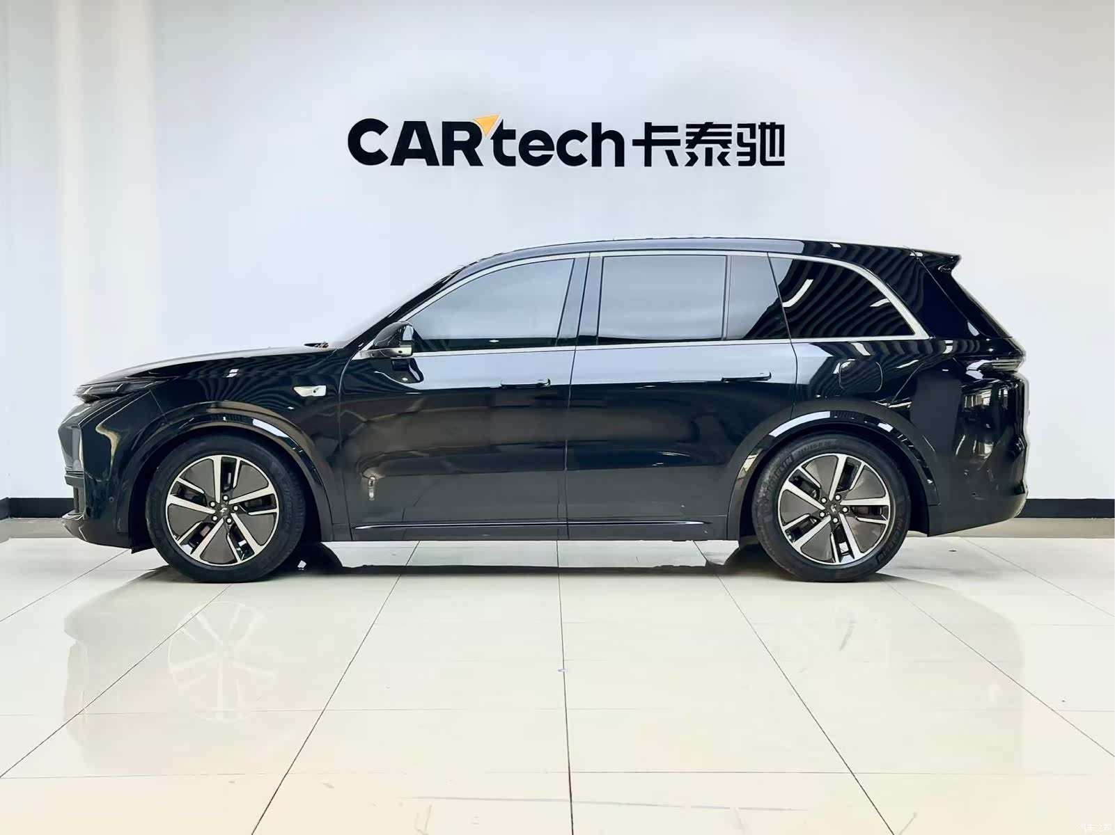 Li Auto L8, 2024 все фото