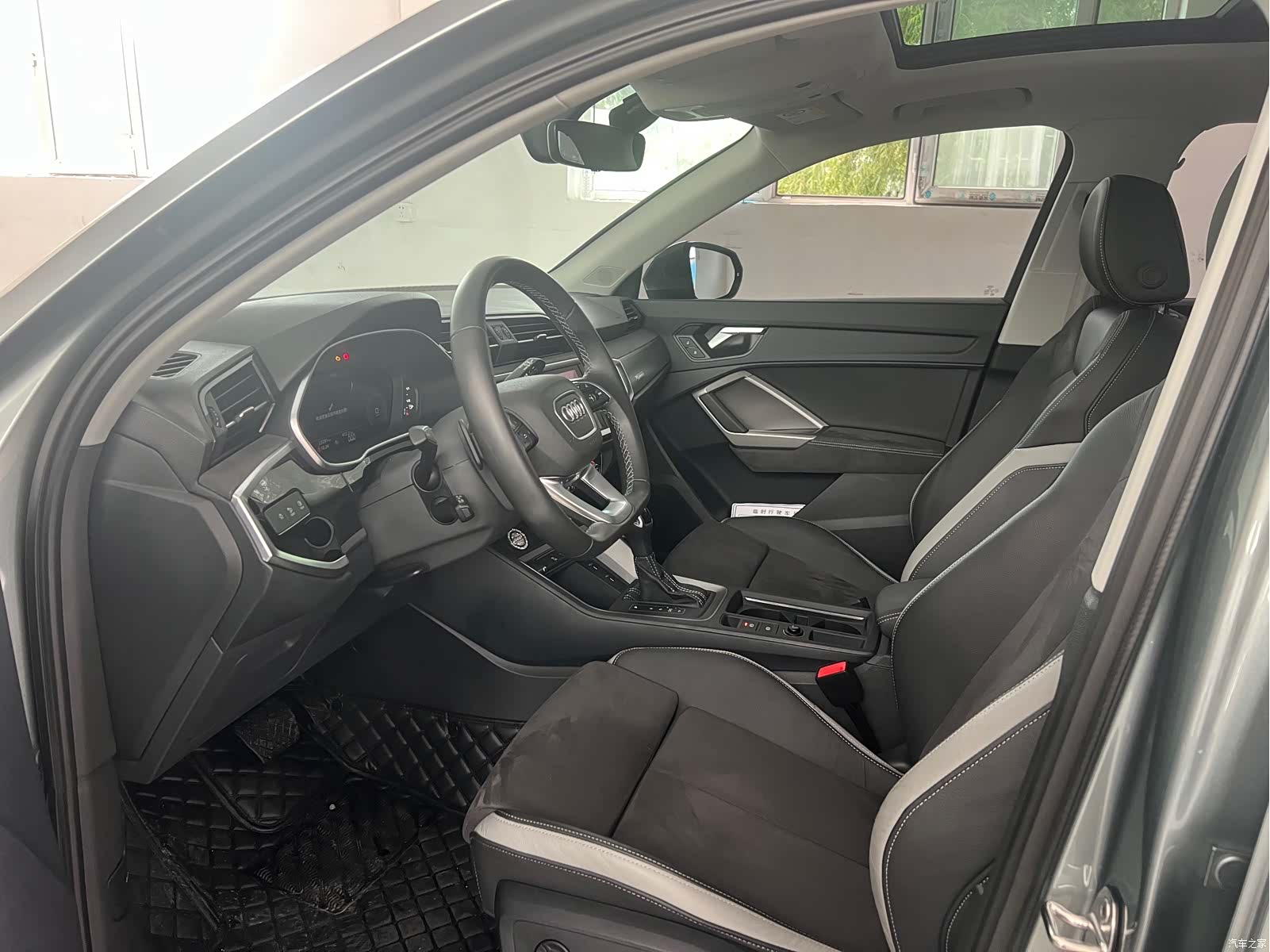 Audi Q3, 2023 9