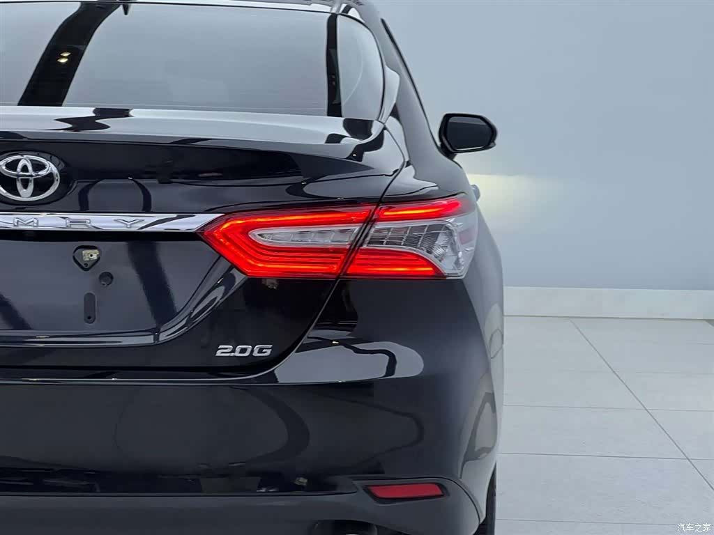 Toyota Camry, 2023 11
