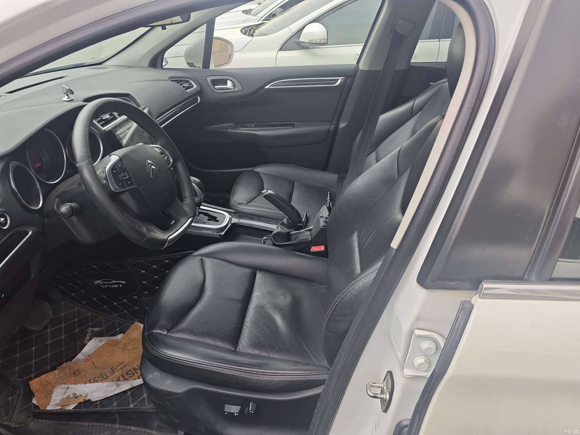 Citroen C4, 2013 8