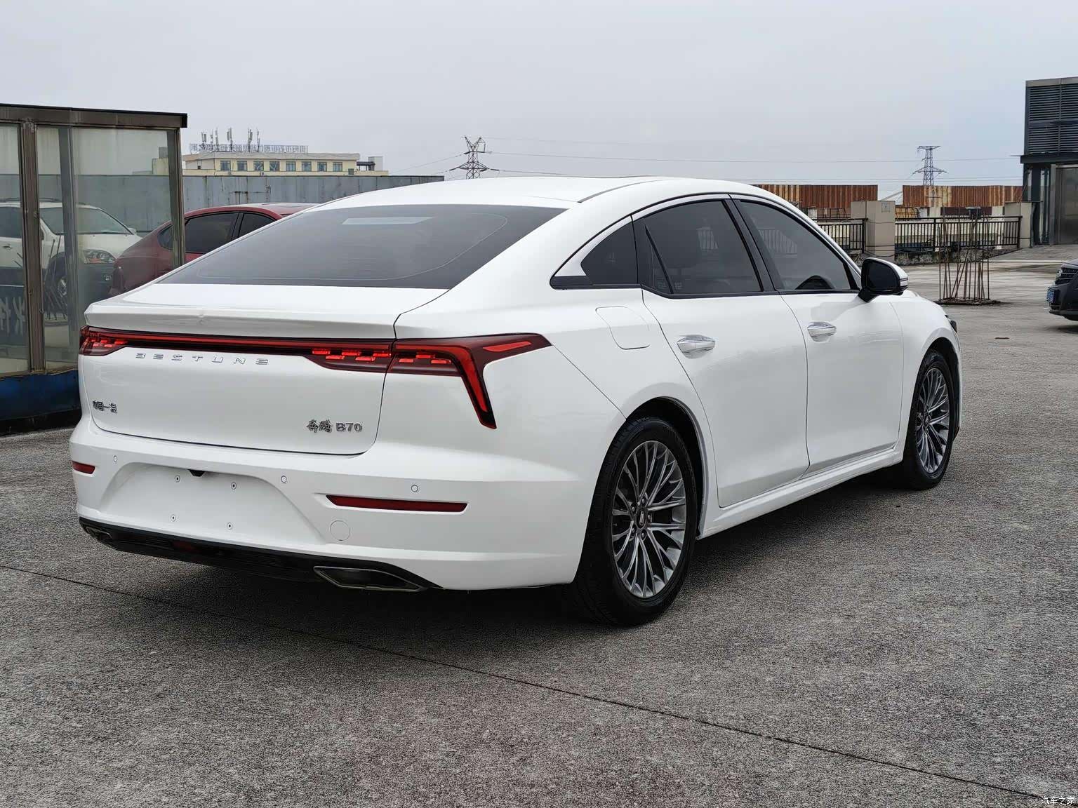 Bestune B70, 2022 8