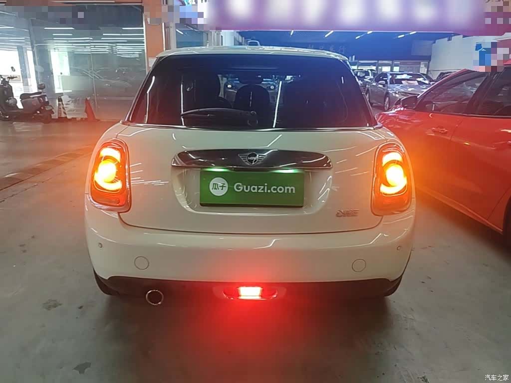 Mini ONE, 2019 6
