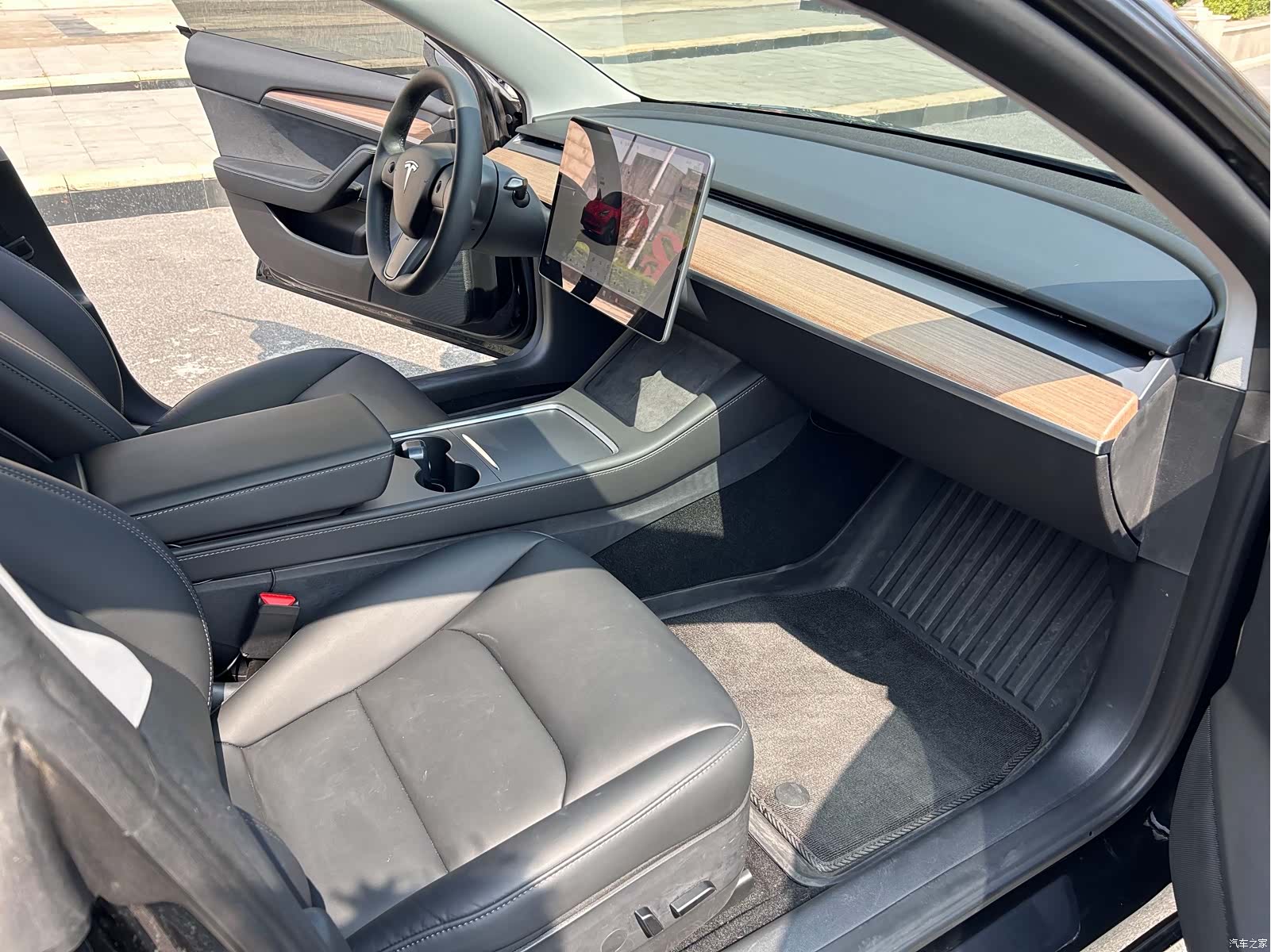 Tesla Model 3, 2023 8