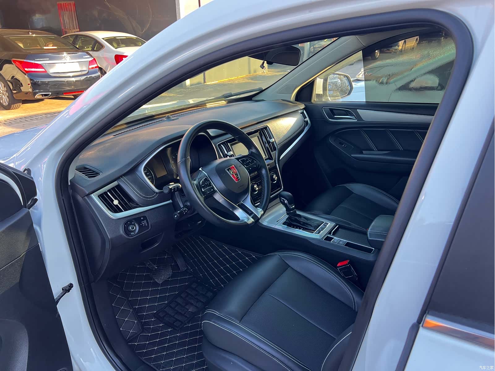 Roewe RX5, 2018 8