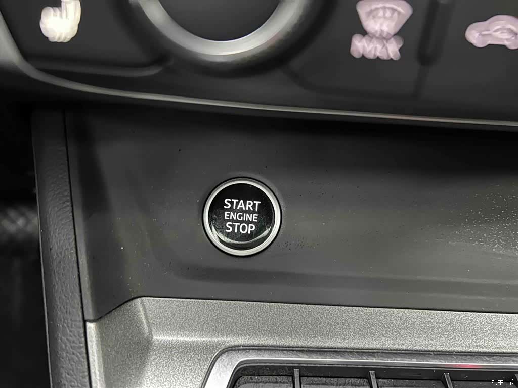 Audi Q3, 2023 все фото