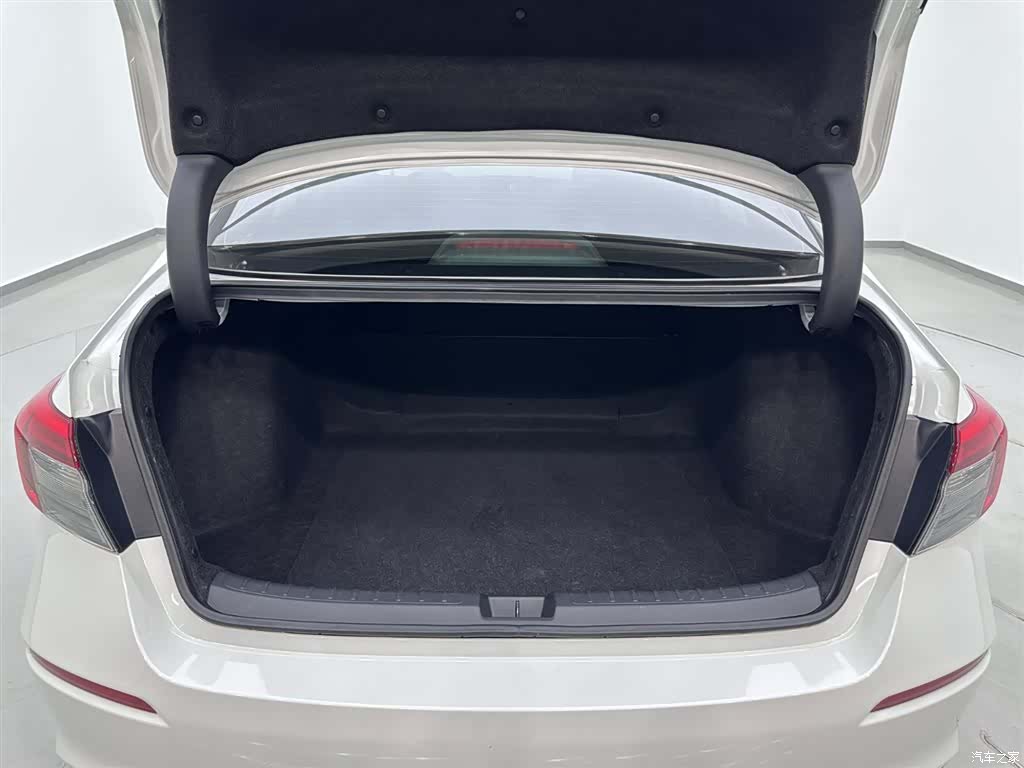 Honda Civic, 2023 25
