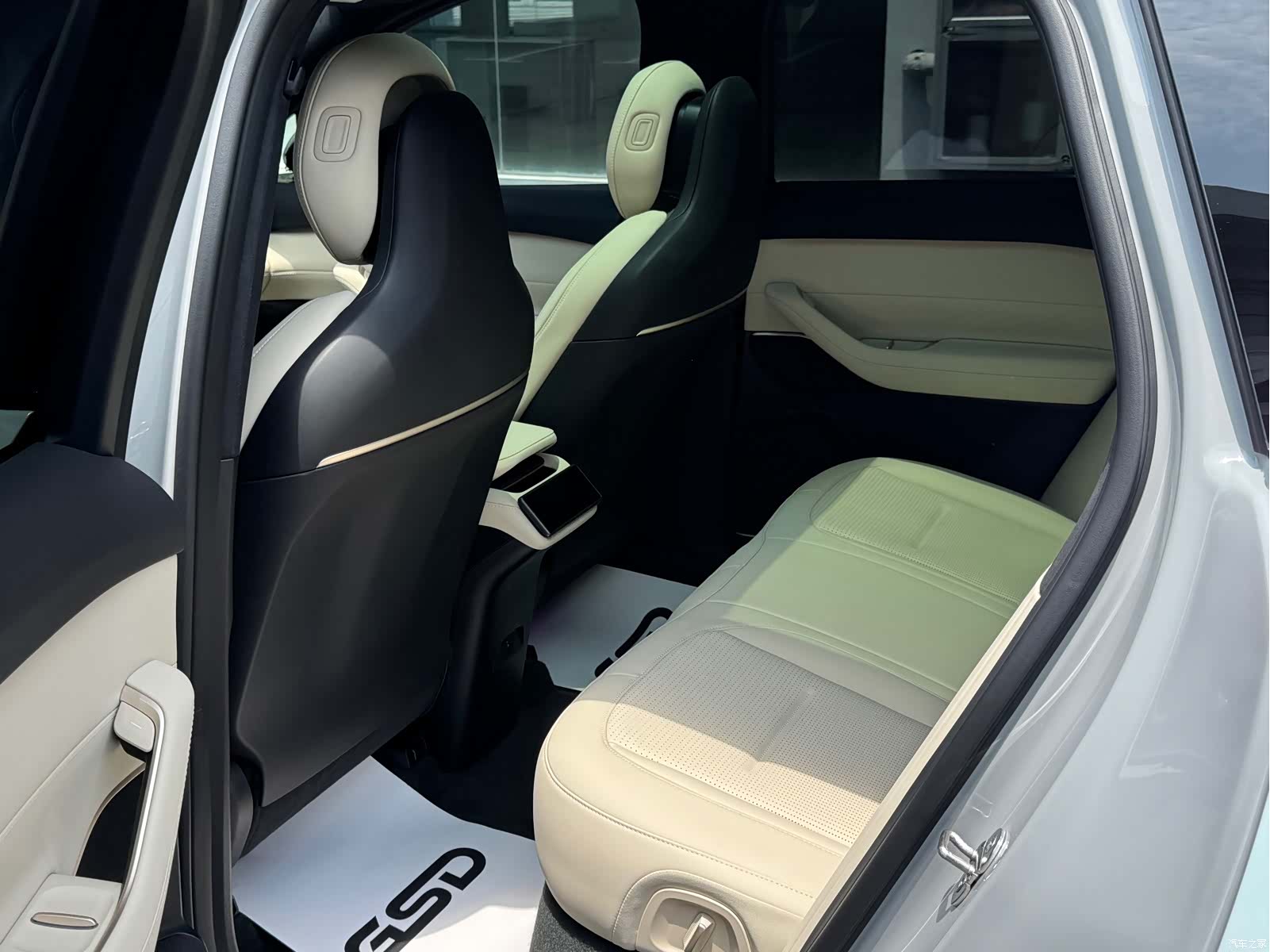 NIO ES6, 2025 12