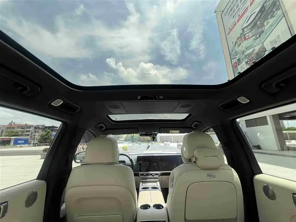 Li Auto Ideal L9