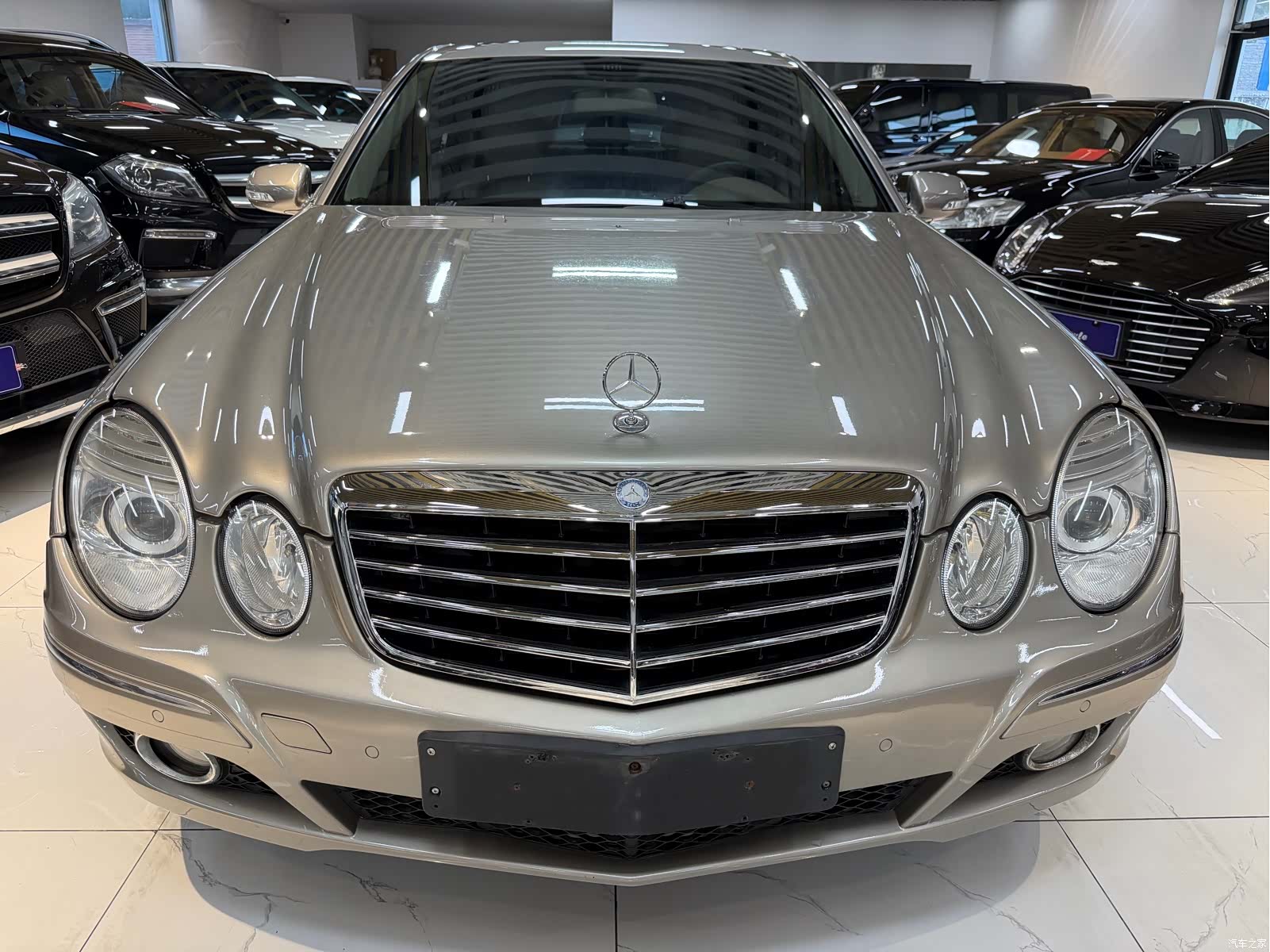Mercedes-Benz E-Class, 2008 3