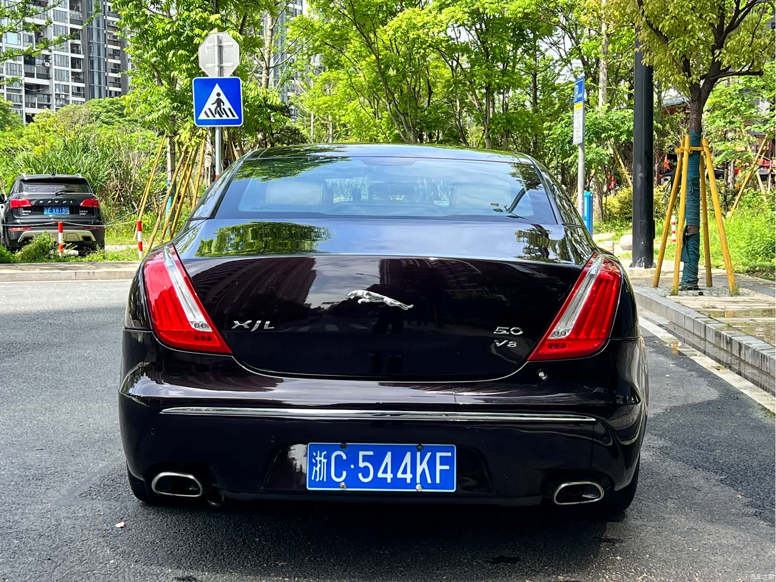 Jaguar XJ, 2011 6