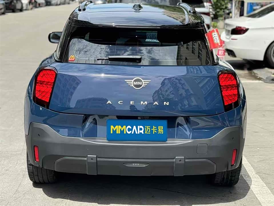 MINI Electric ACEMAN