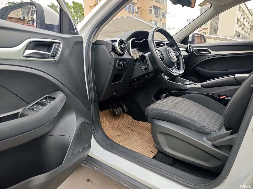 MG ZS, 2020 20