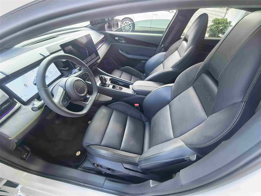 Lynk & Co 02, 2024 4