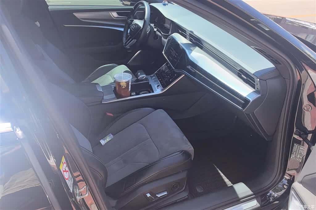 Audi A6L, 2023 8
