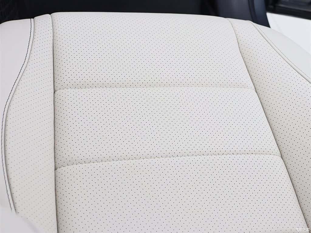 Mercedes-Benz GLE, 2019 22