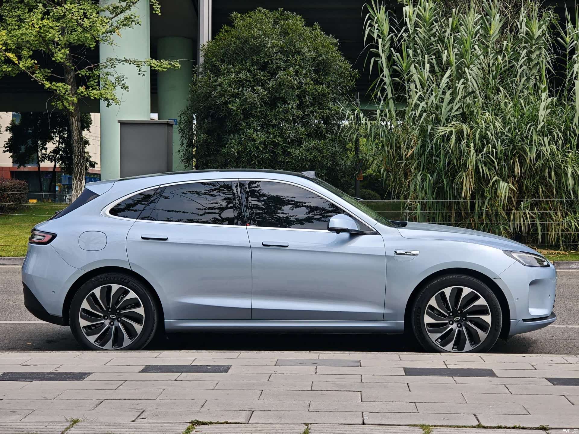 AITO M5, 2023 9