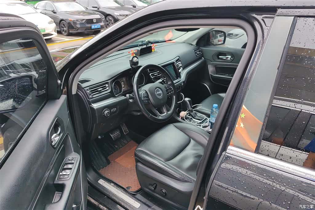 Jeep Grand Commander, 2019 9