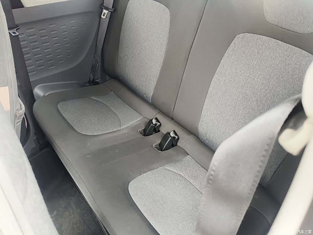 Wuling MINIEV, 2022 17