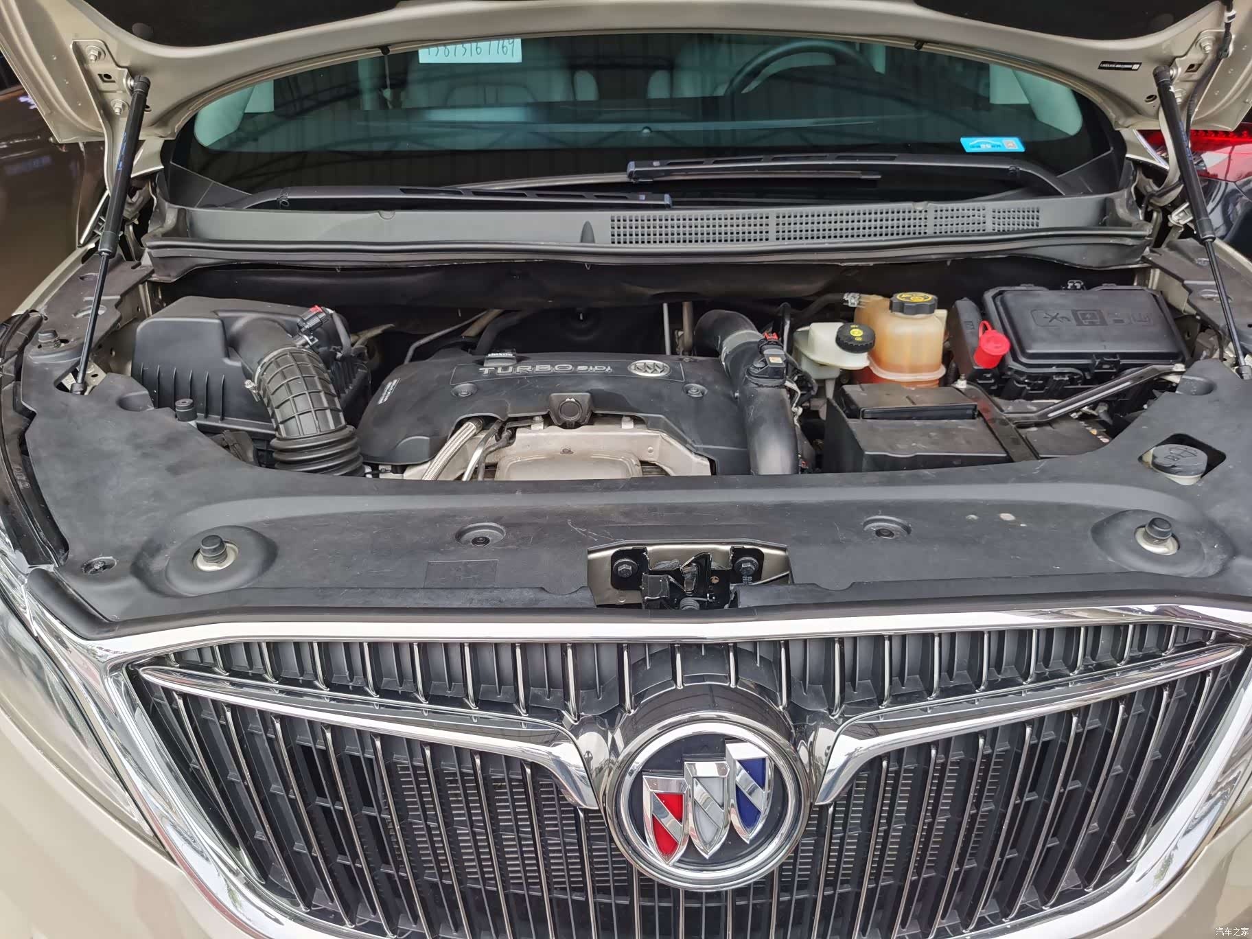 Buick GL8, 2017 13