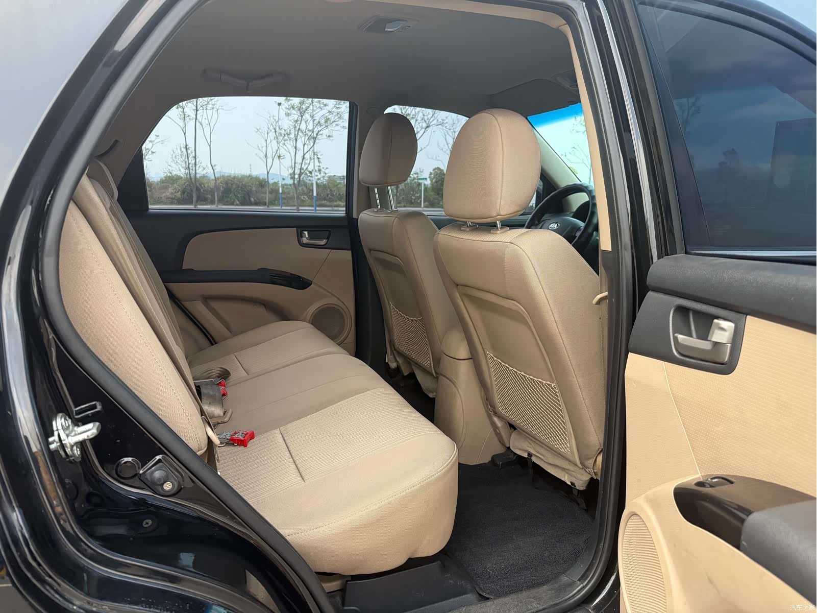 Kia GL, 2014 12