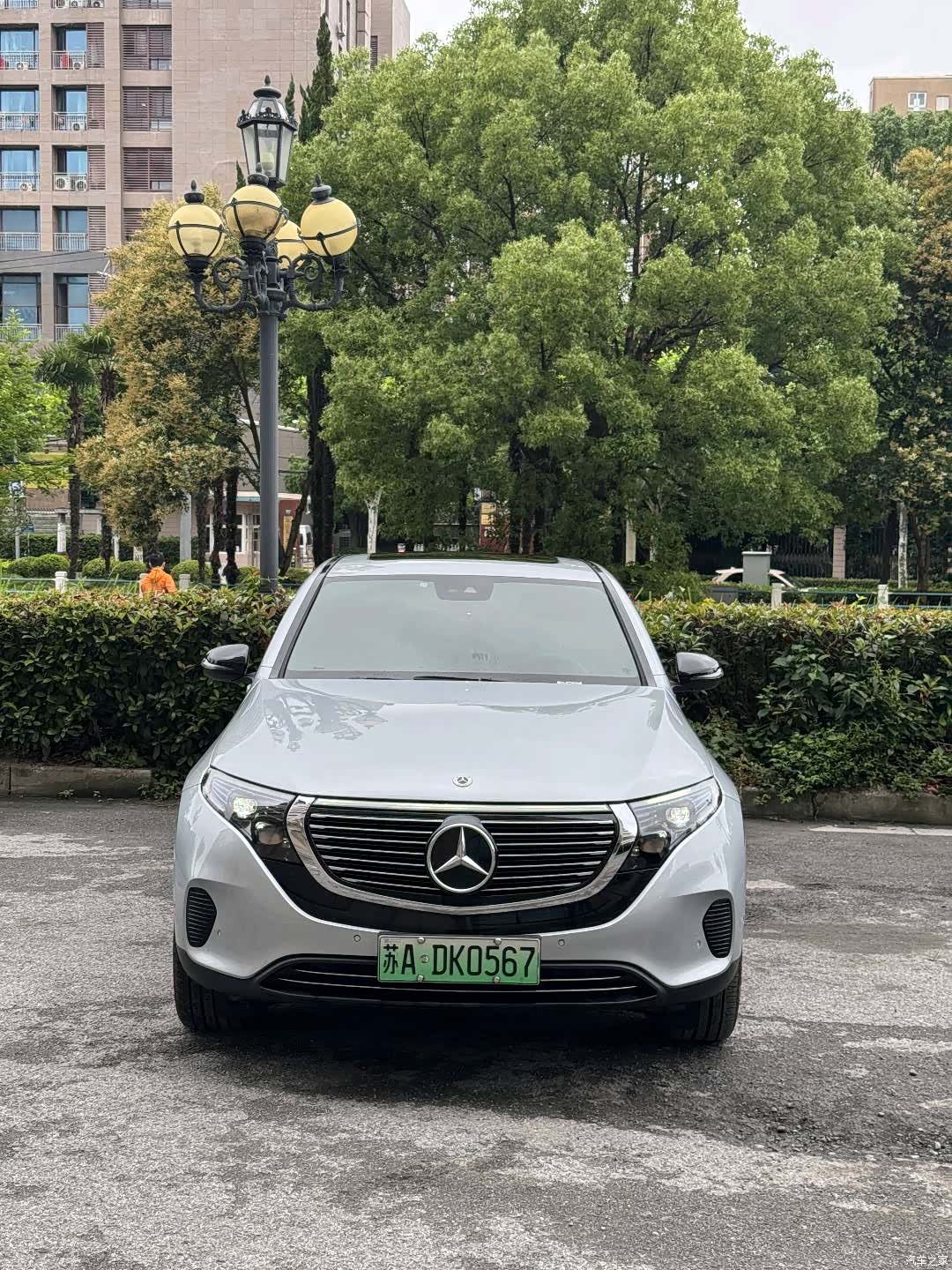Mercedes-Benz EQC, 2022 2