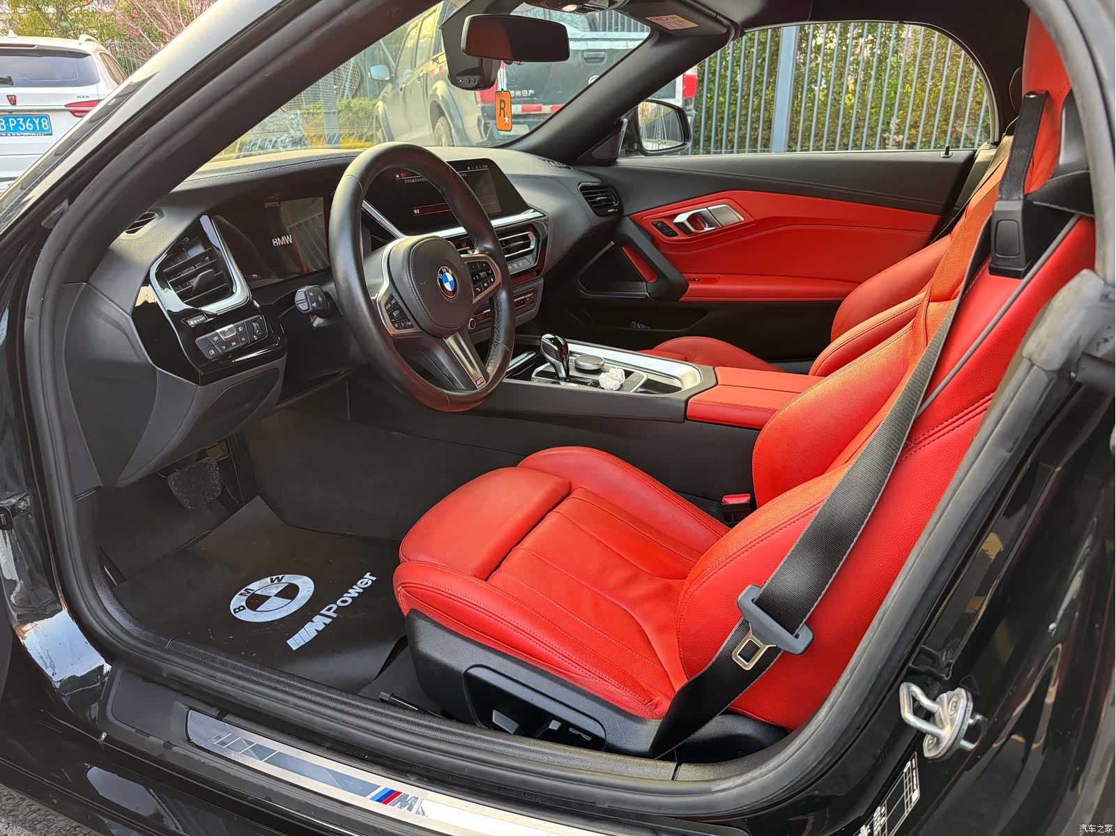 BMW Z4, 2023 7