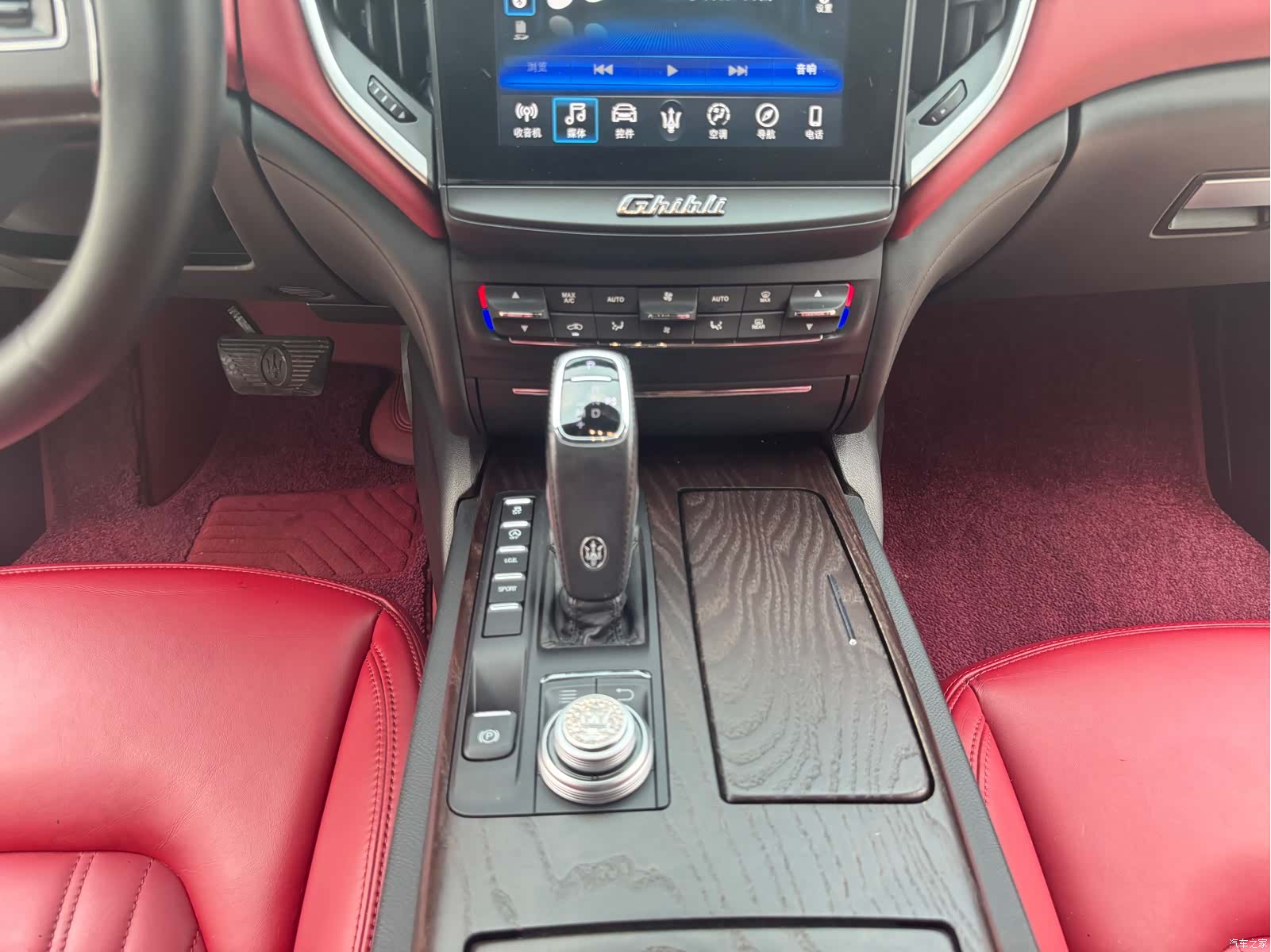 Maserati Ghibli, 2019 11
