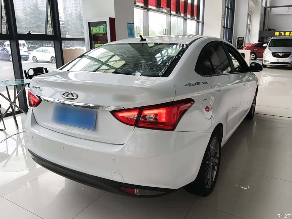 Chery 5, 2017 7