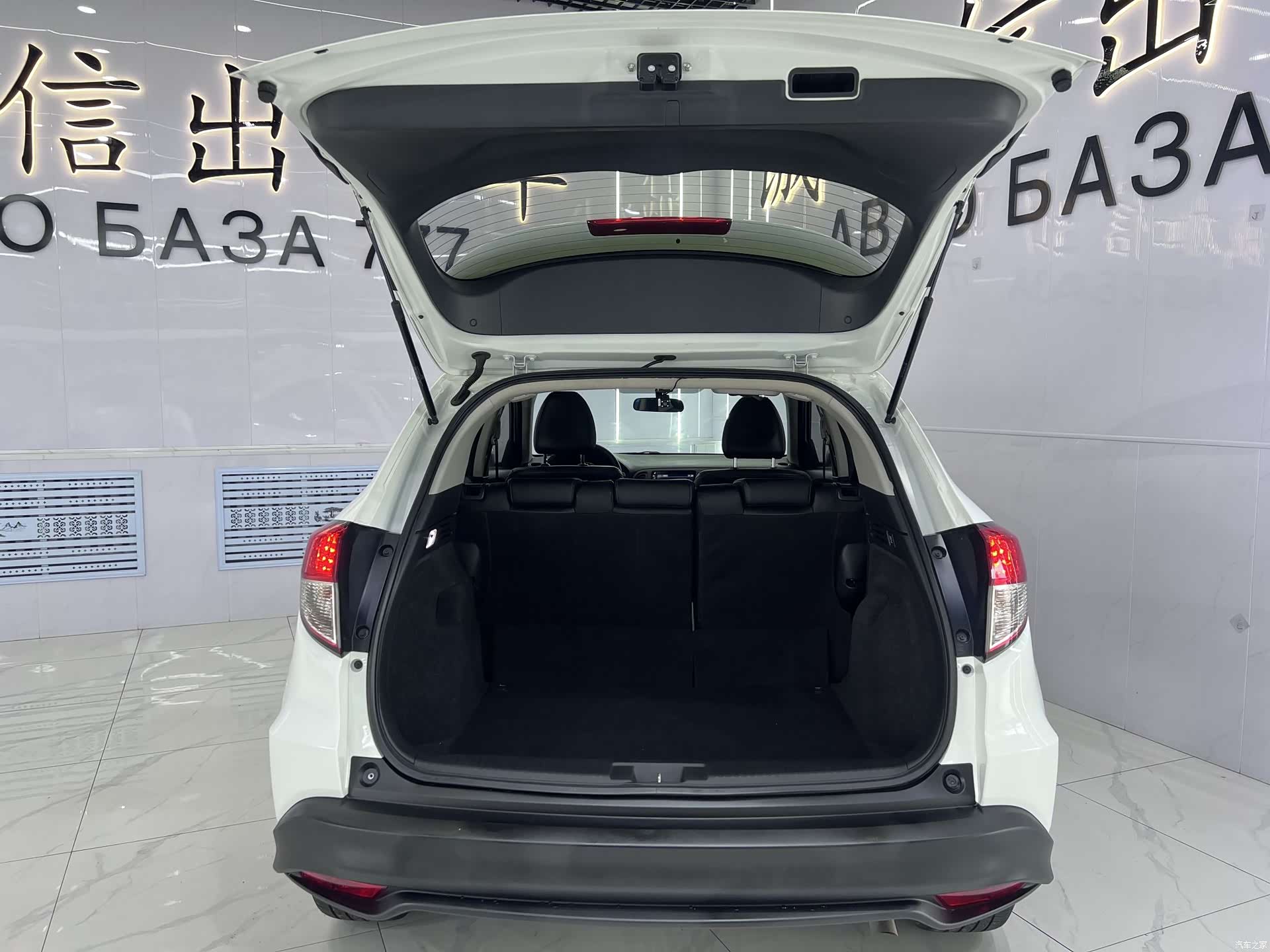 Honda Vezel, 2022 17