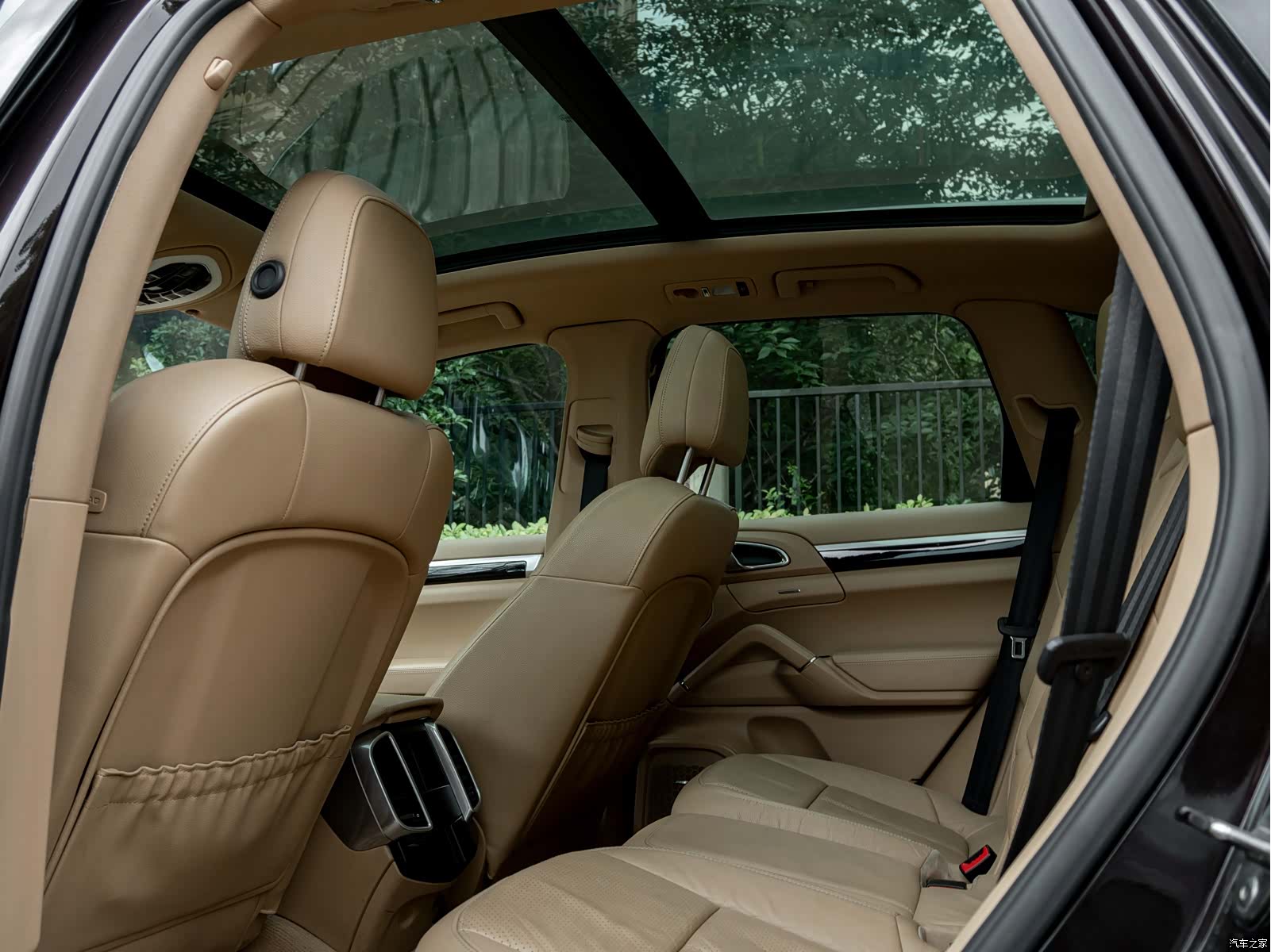Porsche Cayenne, 2014 11