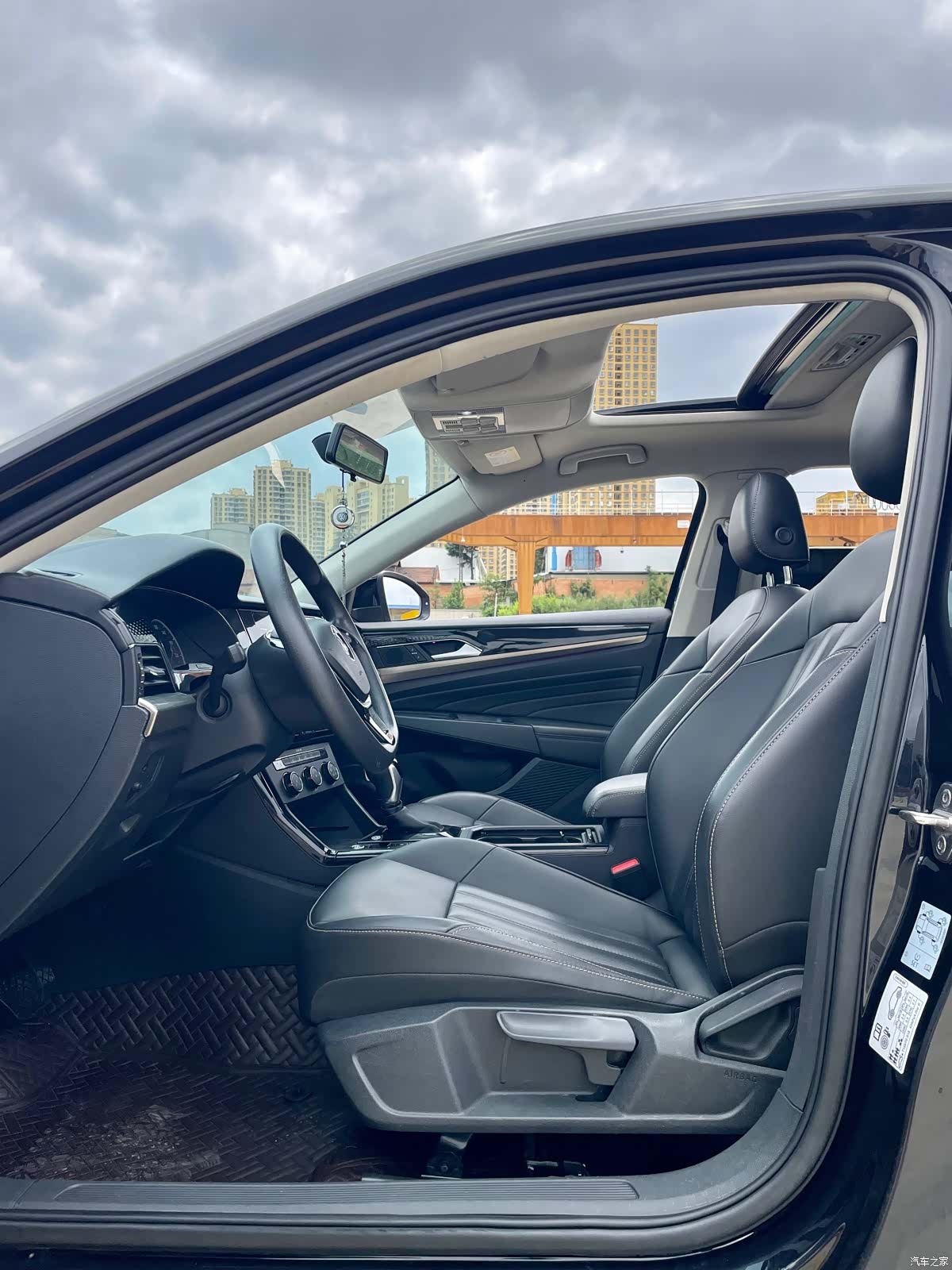 Volkswagen Passat, 2023 6