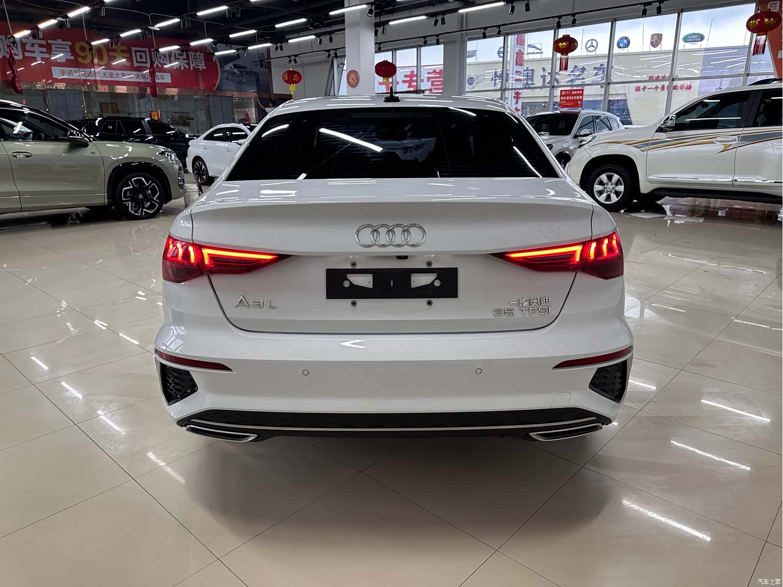 Audi A3, 2022 все фото