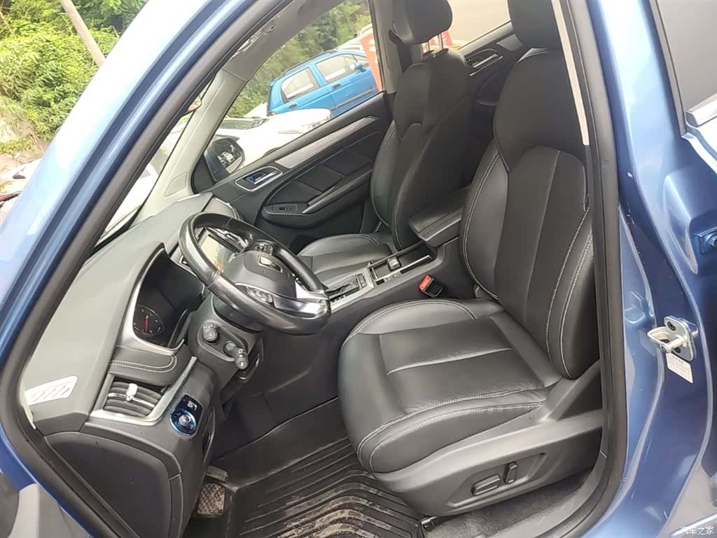 Roewe RX5, 2018 15