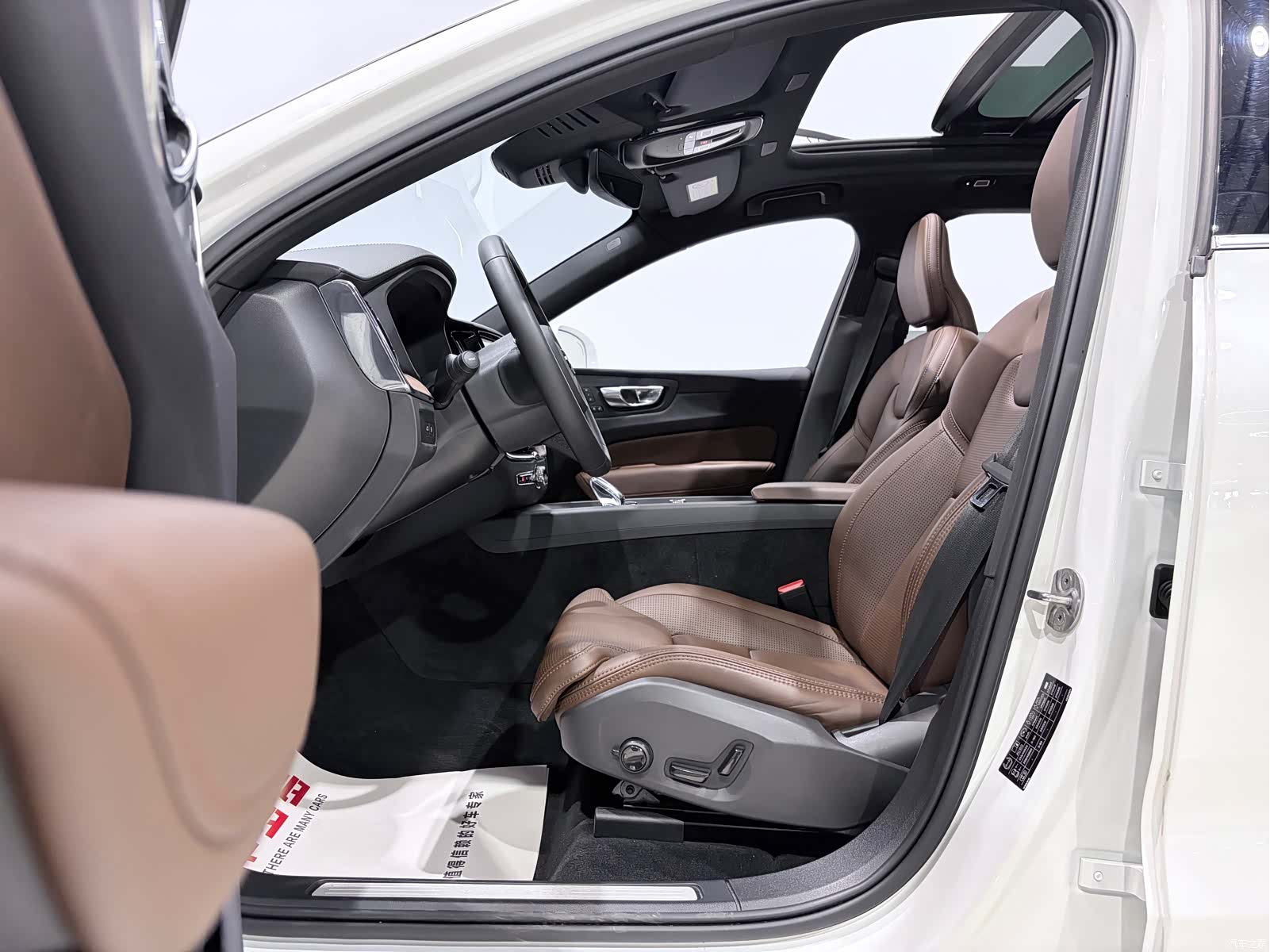 Volvo XC60, 2024 8