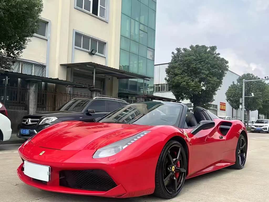 Ferrari 488