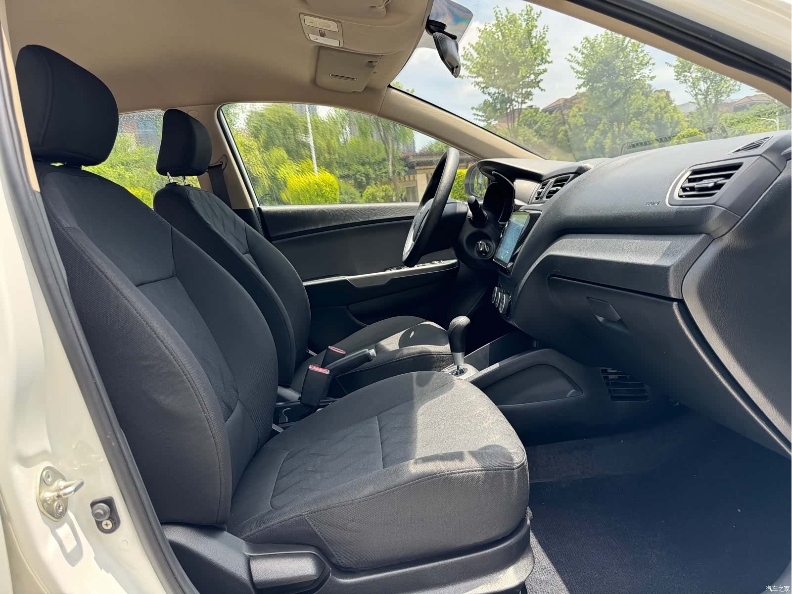 Kia K2, 2017 7