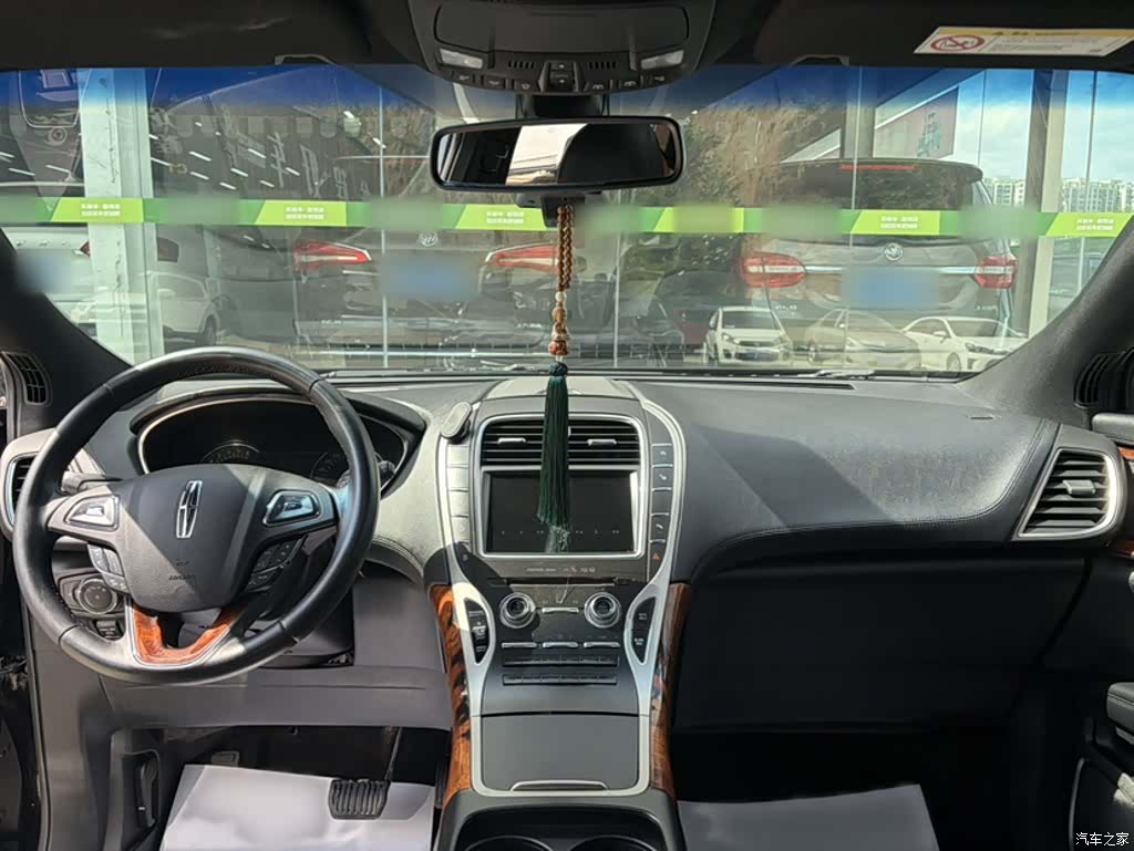 Lincoln MKX, 2018 11