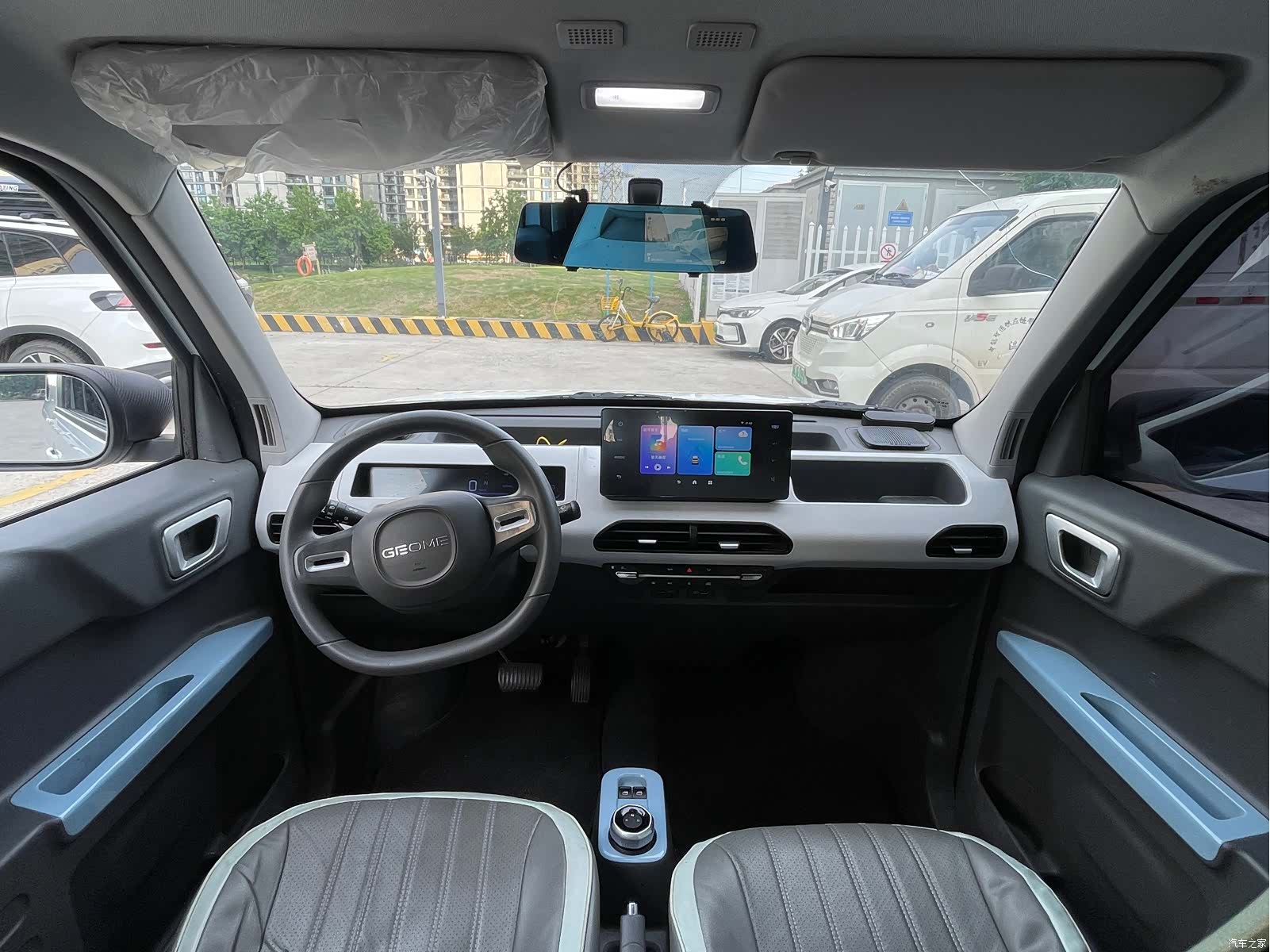 Geely Panda, 2023 11