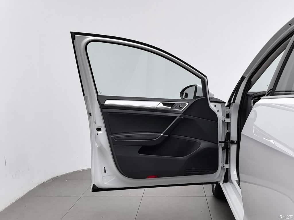 Volkswagen Golf, 2018 8